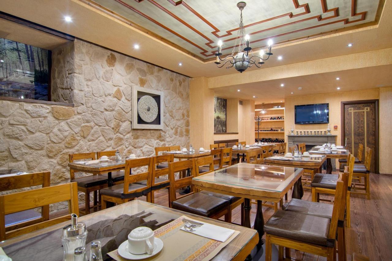 Hotel Kassaros Metsovo Exteriér fotografie